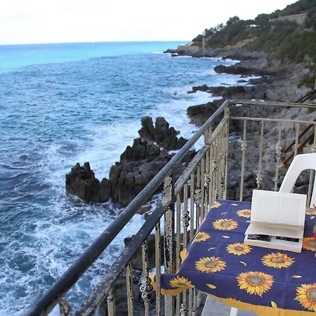 Spacious Three With An Unparalleled View Of The Sea Cefalu