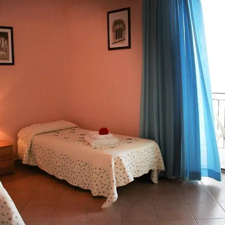 Spacious Three With An Unparalleled View Of The Sea
